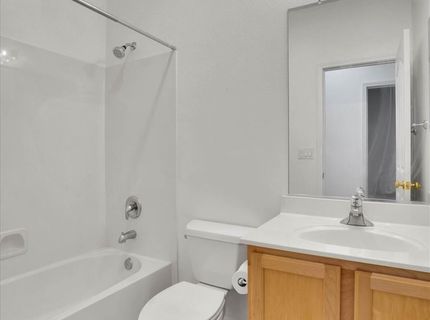 2314 Bay Horse Ln, Sacramento, CA 95835 Photo