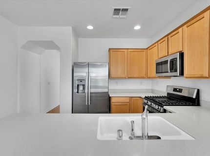 2314 Bay Horse Ln, Sacramento, CA 95835 Photo