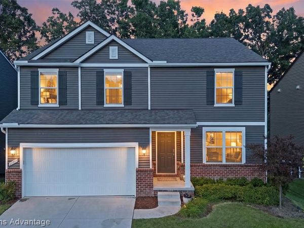 24506 Jade Drive, Farmington Hills, MI 48336