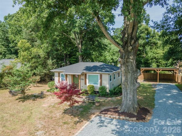 1105 Young Street , Mooresville, NC 28115