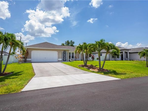 2125 NE 10th AVE, CAPE CORAL, FL 33909