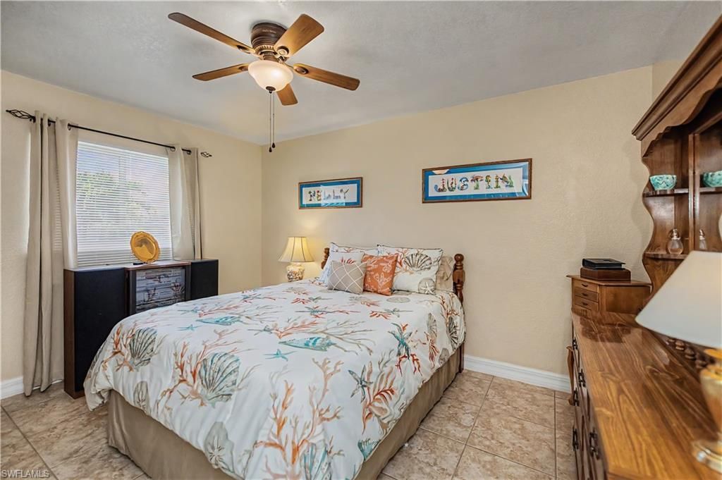2125 NE 10th Ave, Cape Coral, FL 33909 Photo