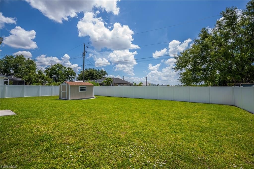 2125 NE 10th Ave, Cape Coral, FL 33909 Photo