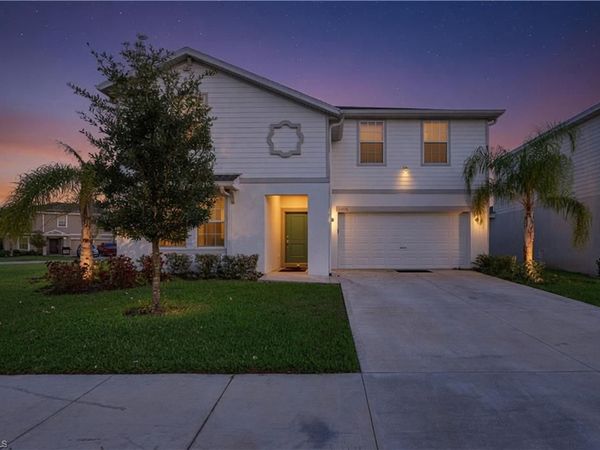12075 Savanna Lakes BLVD , LEHIGH ACRES, FL 33974