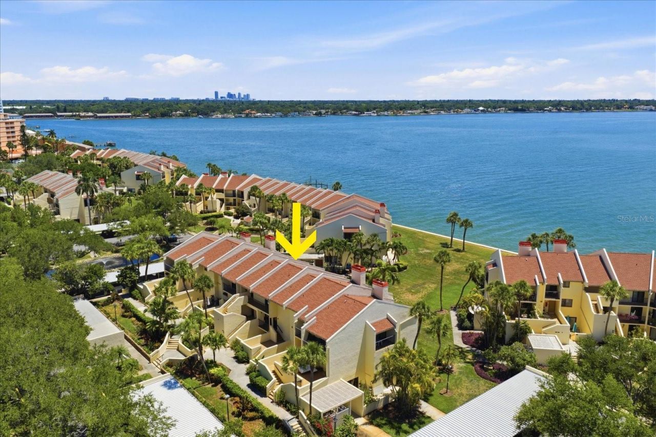 7530 Sunshine Skyway Lane S, Unit T30, Saint Petersburg, FL 33711 Photo
