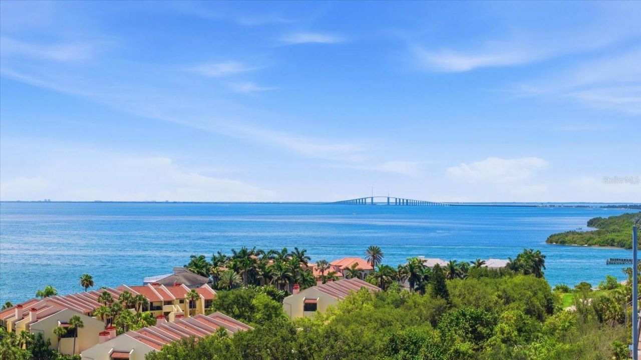 7530 Sunshine Skyway Lane S, Unit T30, Saint Petersburg, FL 33711 Photo