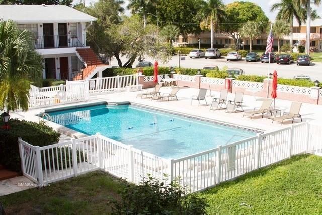 1100 Atlantic Shores Boulevard, Unit 409, Hallandale Beach, FL 33009 Photo
