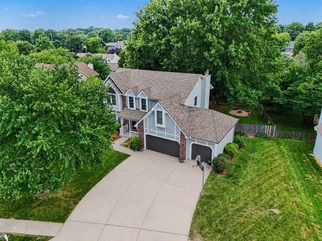 1538 Canterbury Lane, Liberty, MO 64068 Main Photo