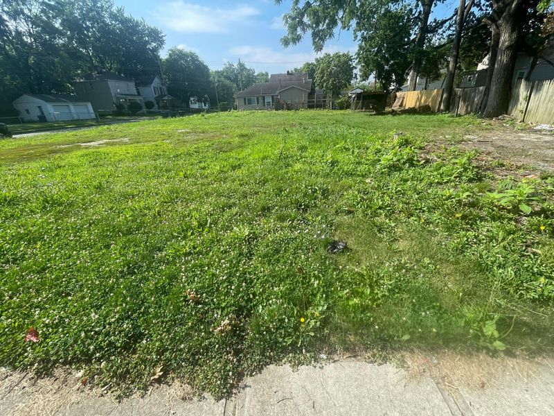 1989 Doren Avenue, Columbus, OH 43223 Photo 1