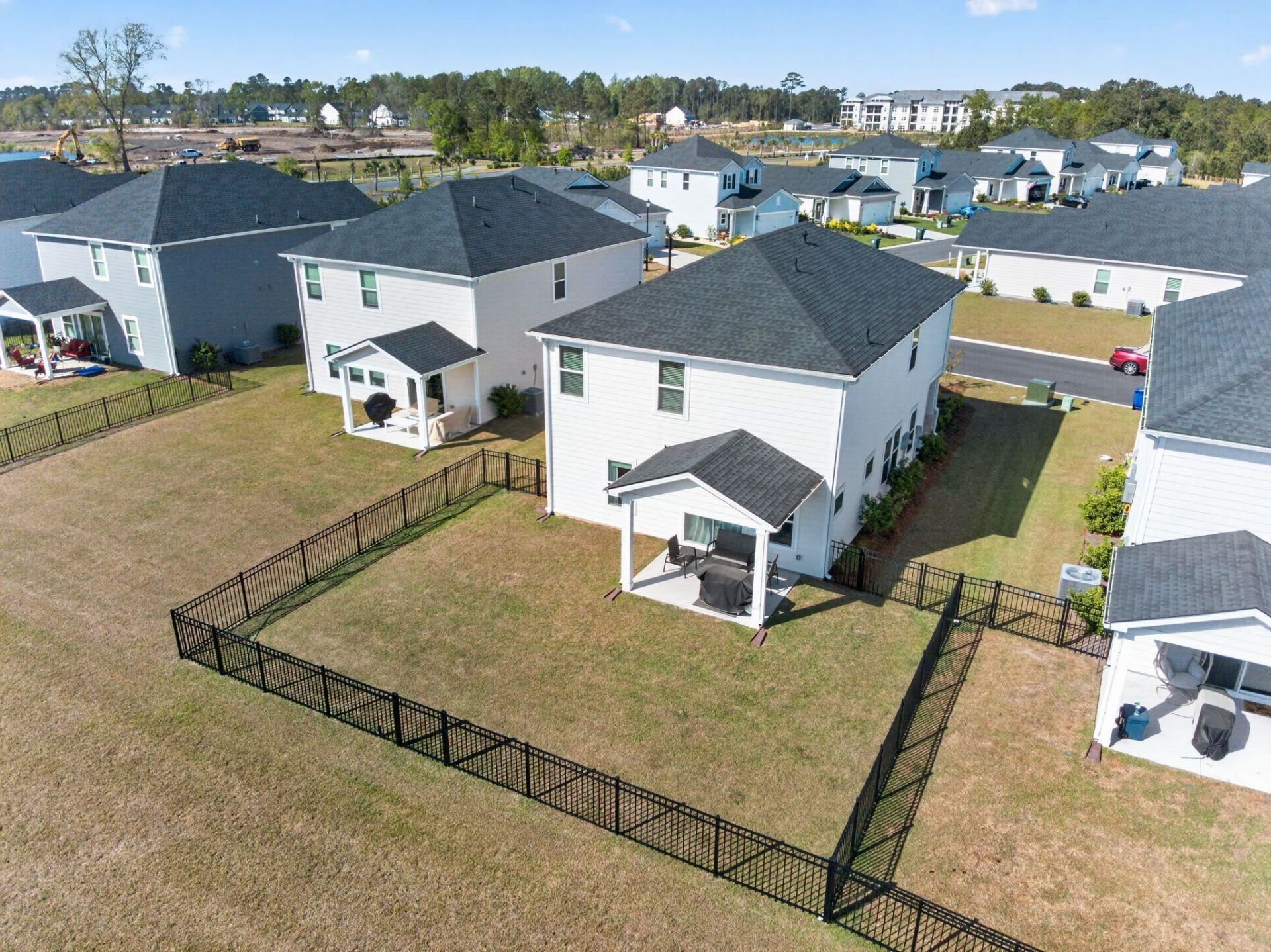 2700 Grand Meadow Dr. Photo 11