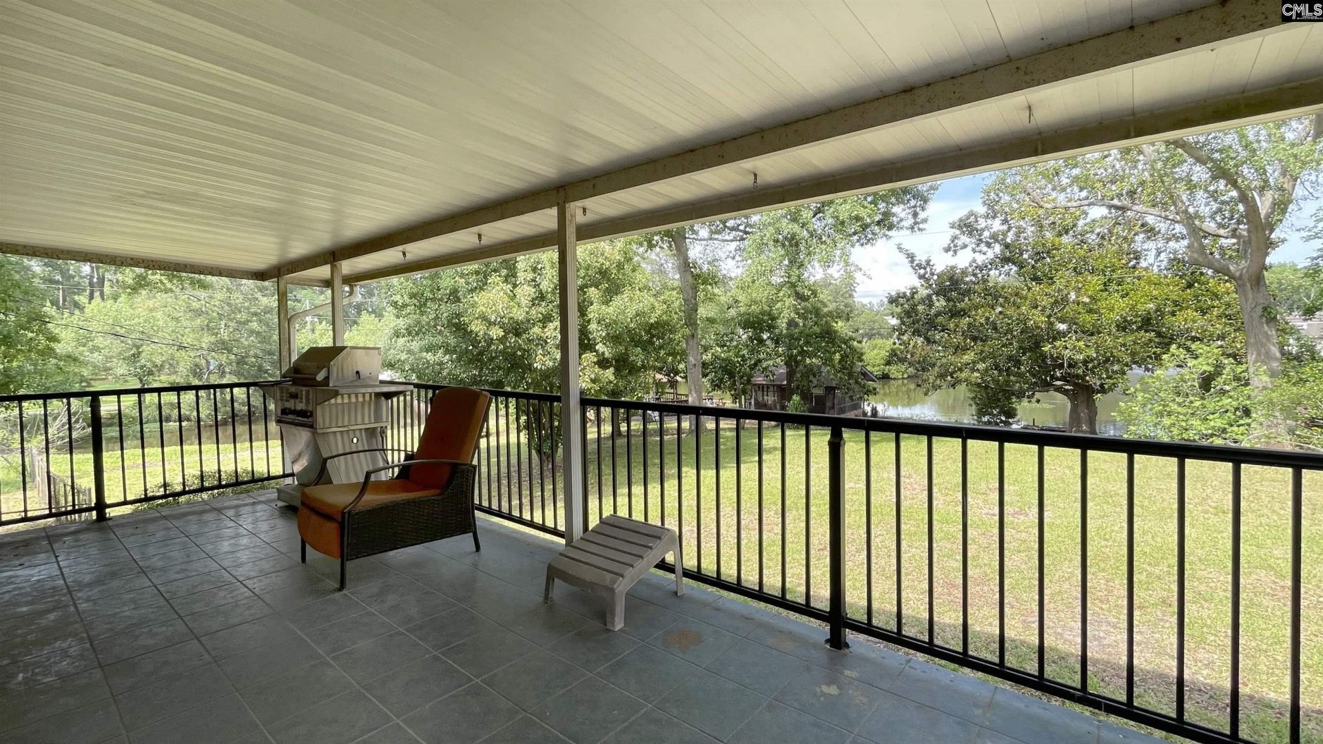 1201 Baywater Drive  Photo 4