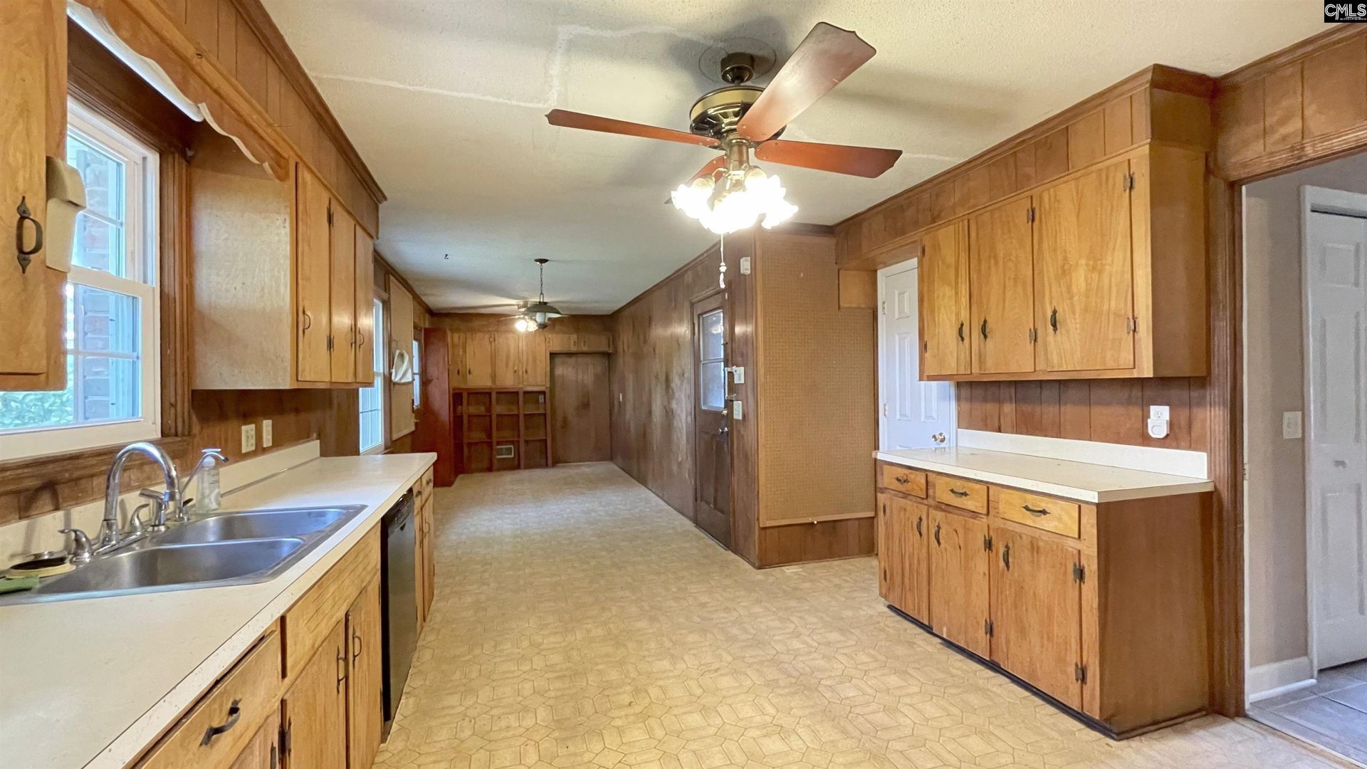 1201 Baywater Drive  Photo 9