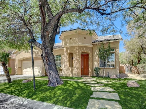 8225 Romantic Sunset Street, Las Vegas, NV 89131