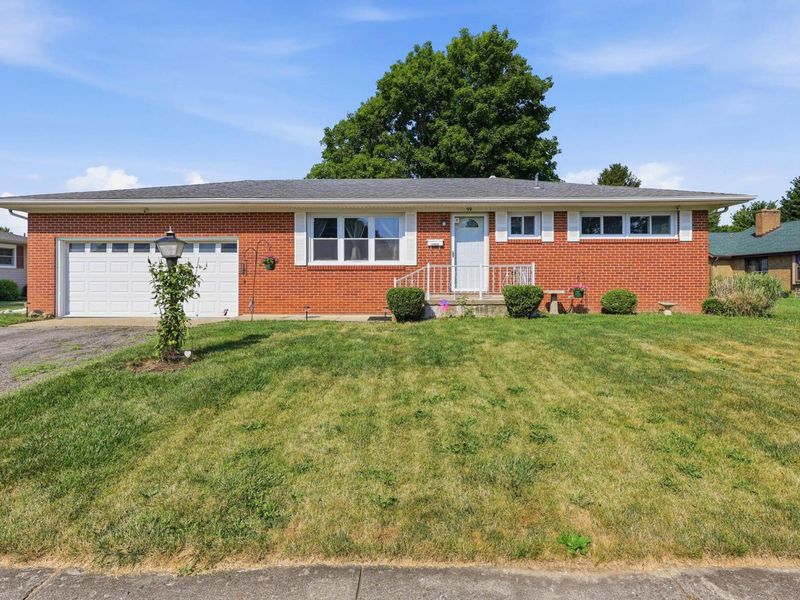 99 Flax Drive, London, OH 43140 Photo 2