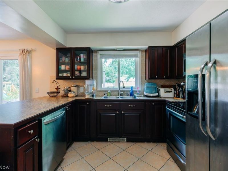 8666 Morning View Avenue NW, Clinton, OH 44216 Photo 5