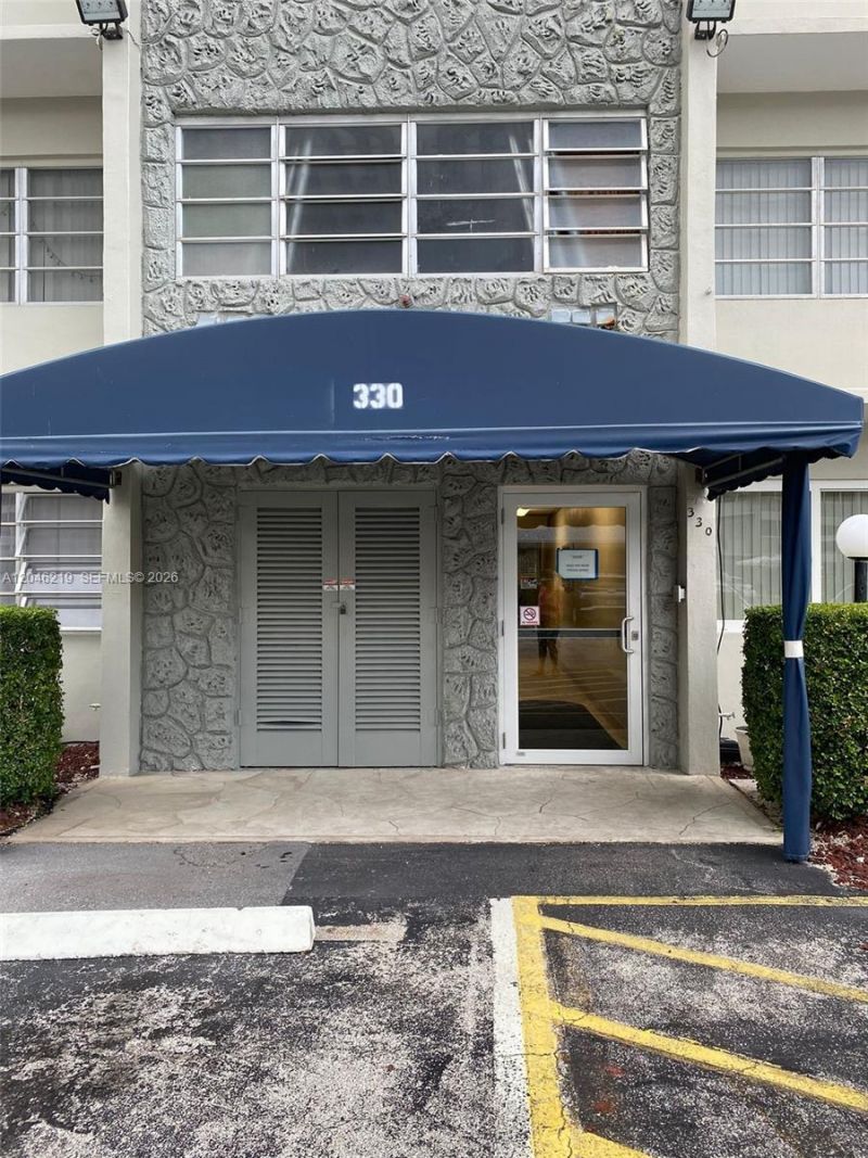 330 SE 2nd St , Unit 403F, Hallandale Beach, FL 33009 Photo