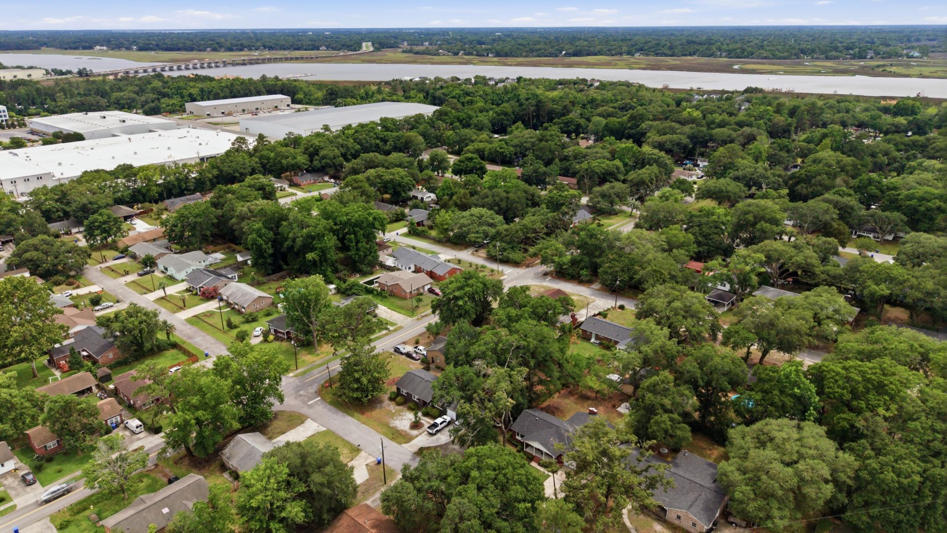 4709 Yardley Drive Photo 30