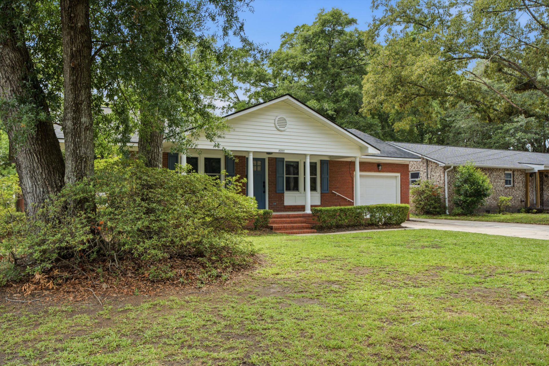 4709 Yardley Drive Photo 7