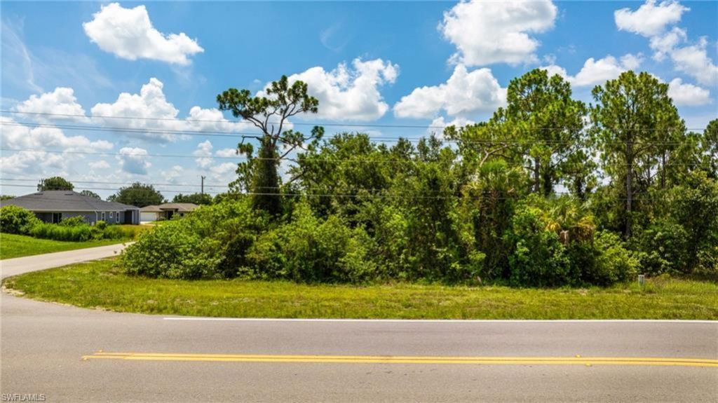 560/562 Alabama Rd S, Lehigh Acres, FL 33974 Photo