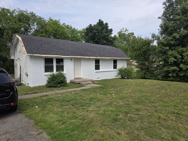 4166 Ames Dr , Nashville, TN 37218