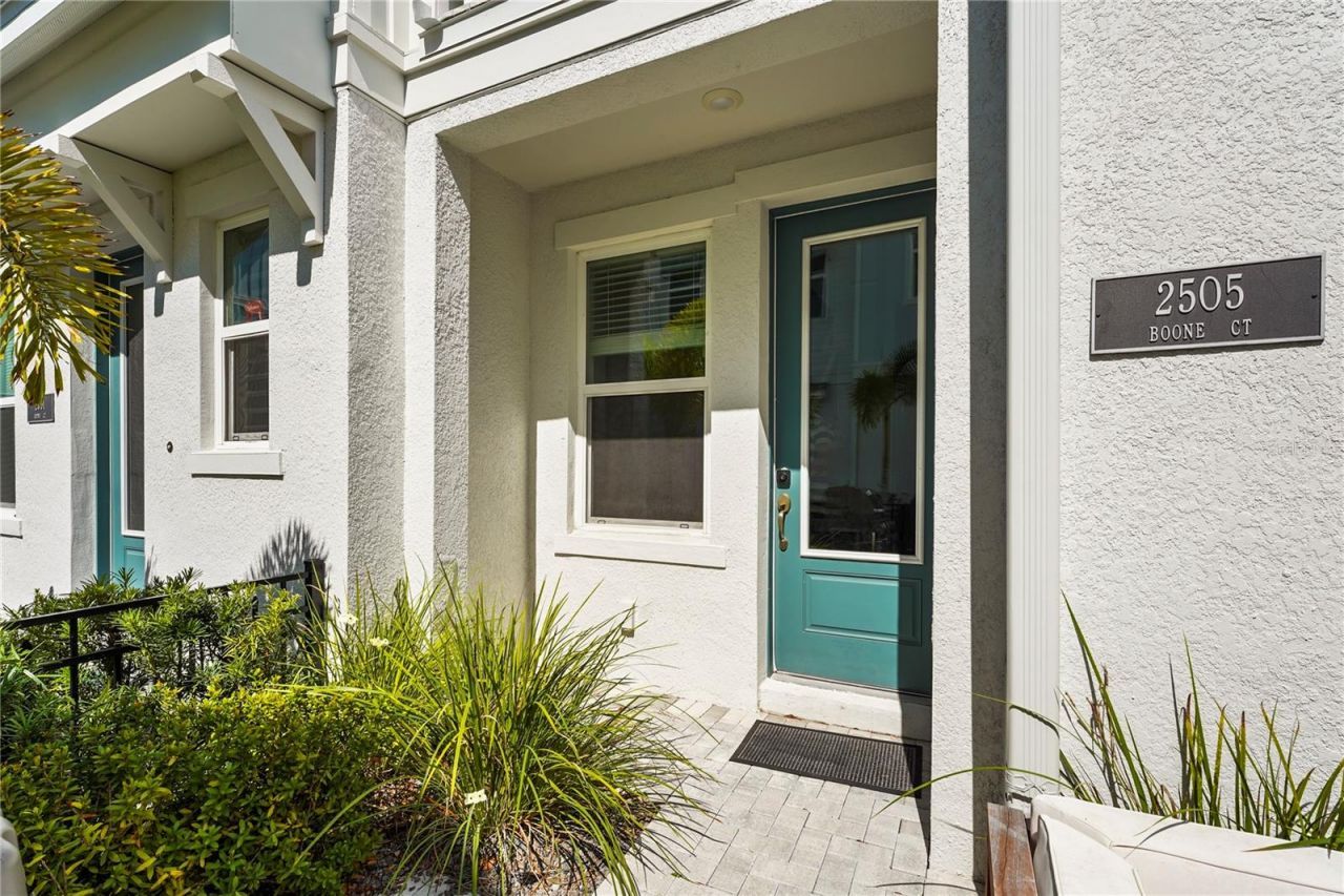 2505 Boone Court , Sarasota, FL 34237 Photo