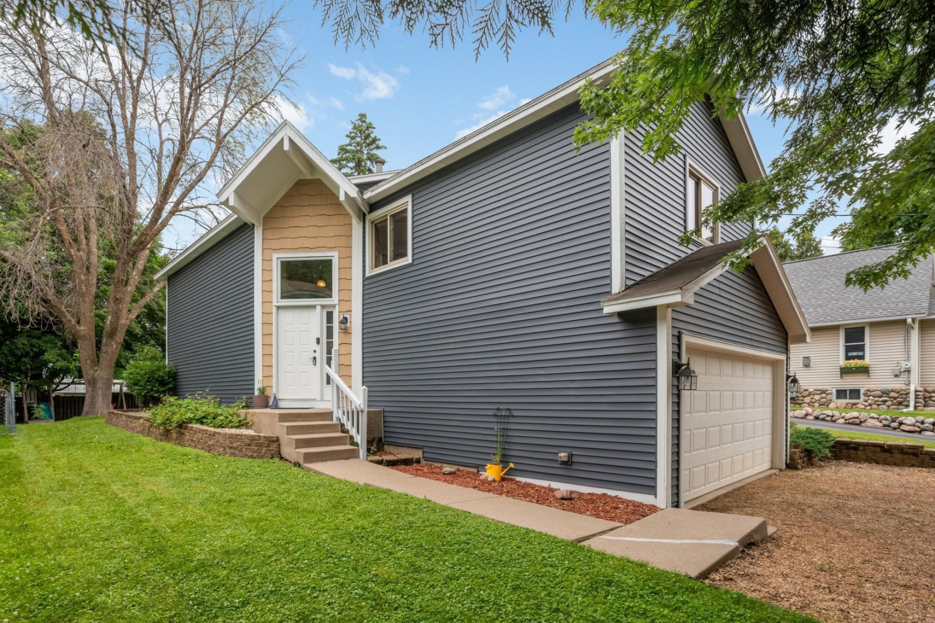 5932 Hillcrest Road, Mound, MN 55364