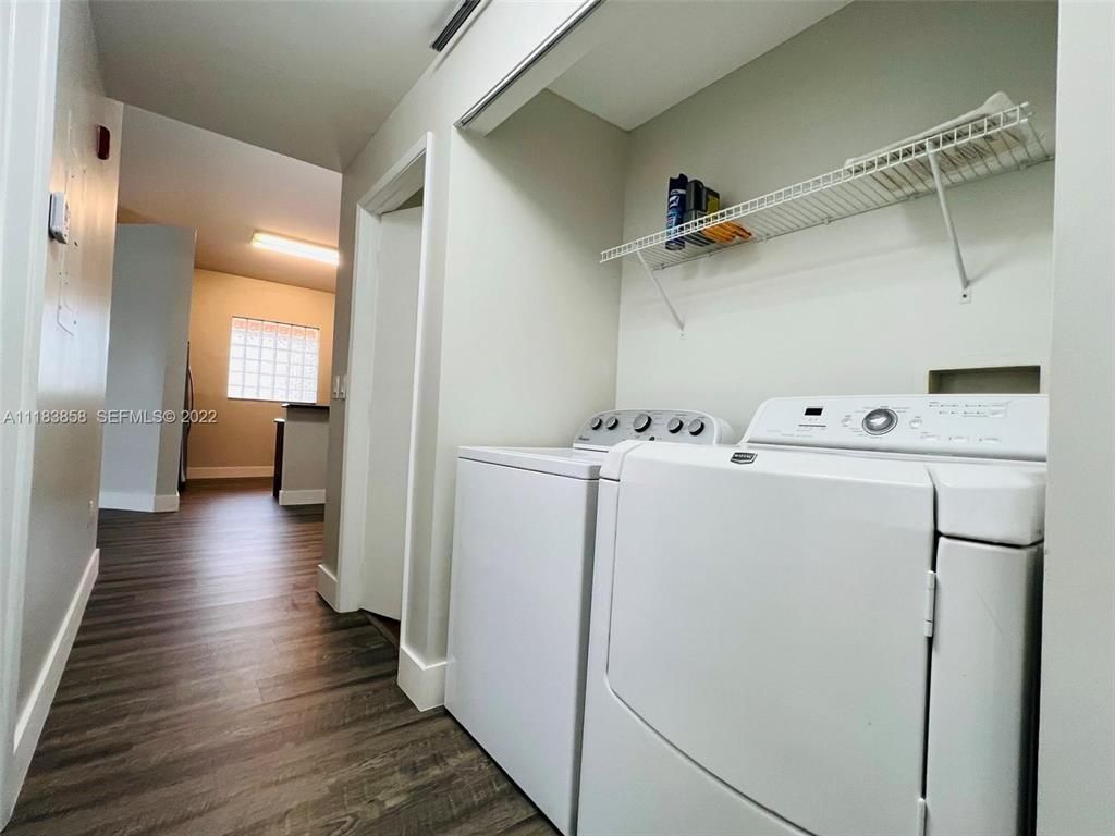 6944 SW 39th Street, Unit B203, Davie, FL 33314 Photo