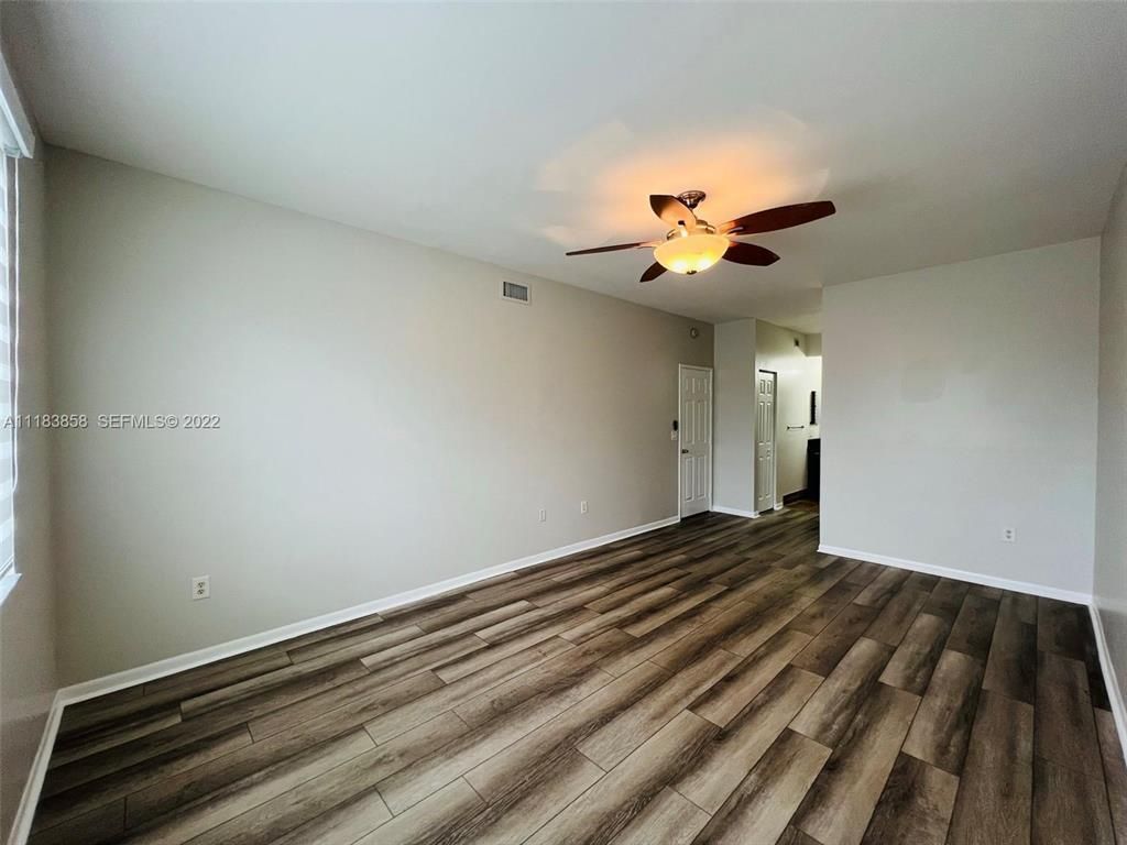 6944 SW 39th Street, Unit B203, Davie, FL 33314 Photo
