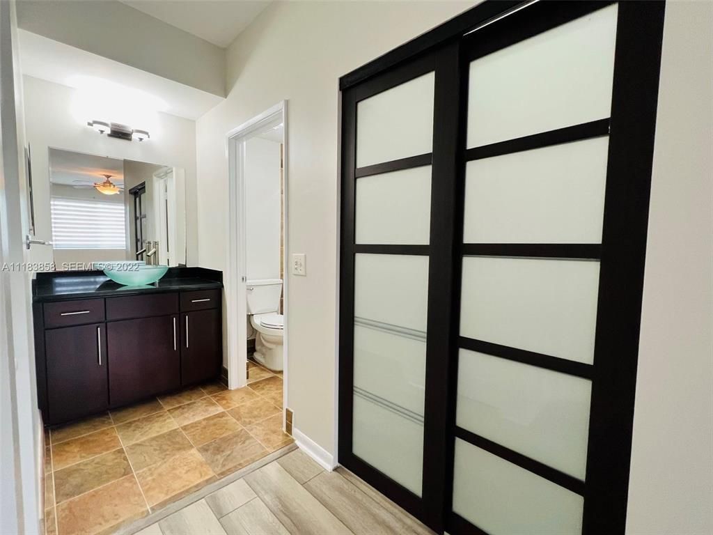6944 SW 39th Street, Unit B203, Davie, FL 33314 Photo