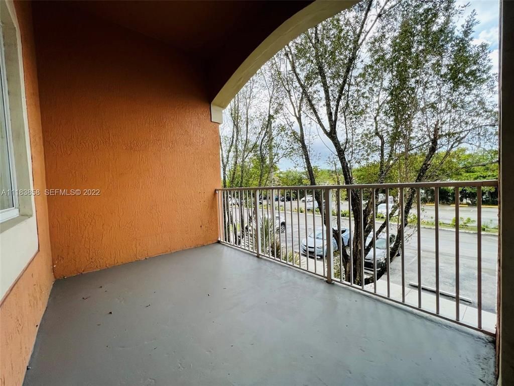 6944 SW 39th Street, Unit B203, Davie, FL 33314 Photo