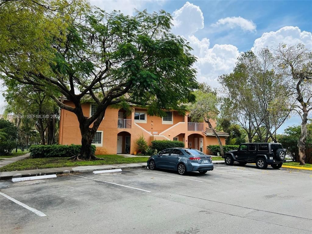 6944 SW 39th Street, Unit B203, Davie, FL 33314 Photo