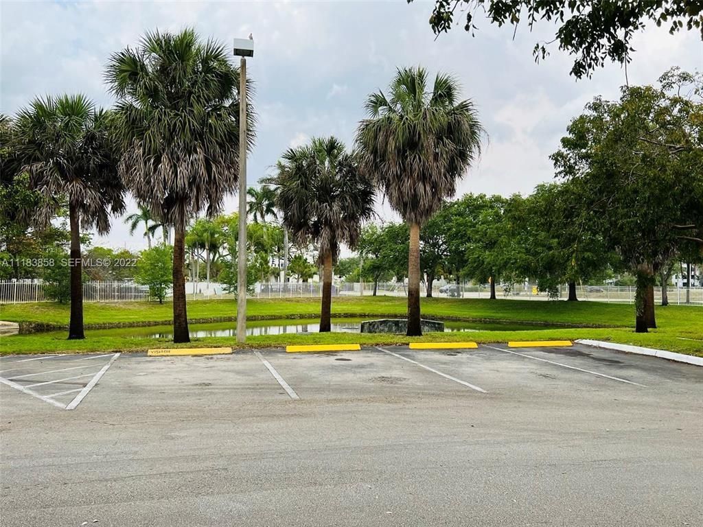 6944 SW 39th Street, Unit B203, Davie, FL 33314 Photo