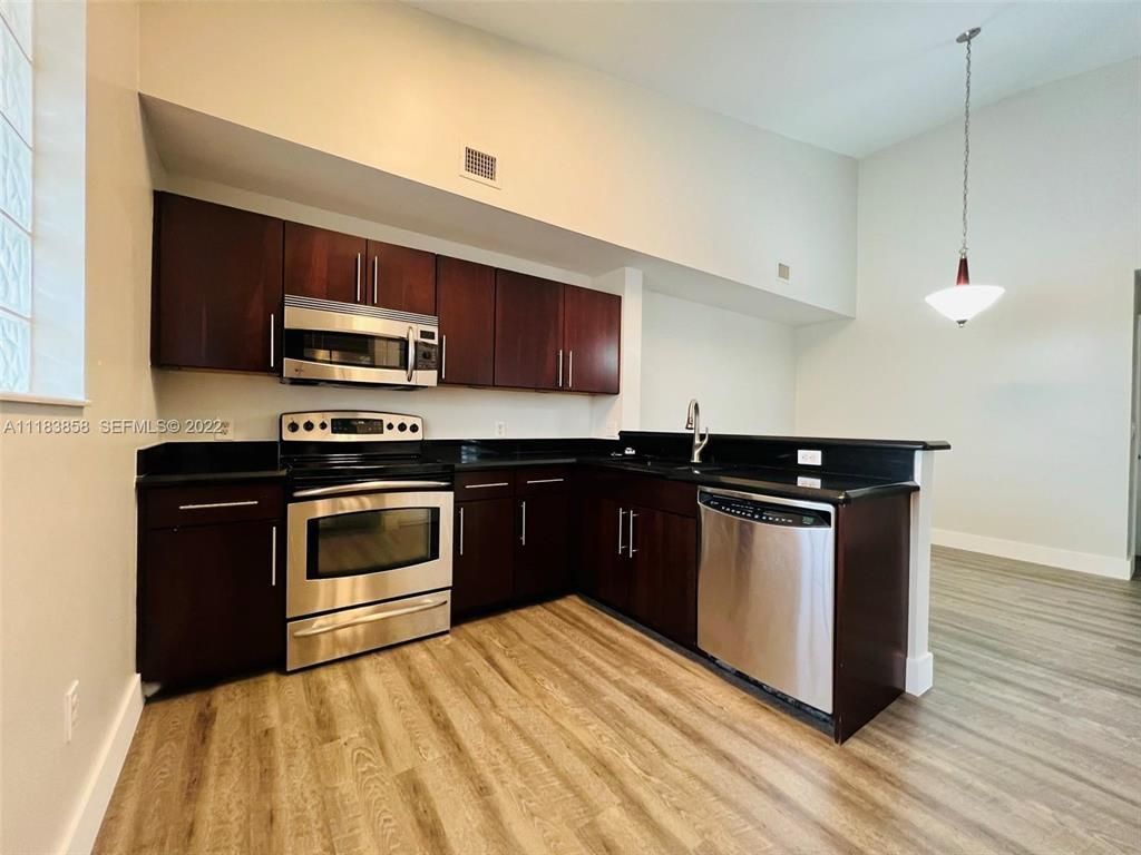 6944 SW 39th Street, Unit B203, Davie, FL 33314 Photo