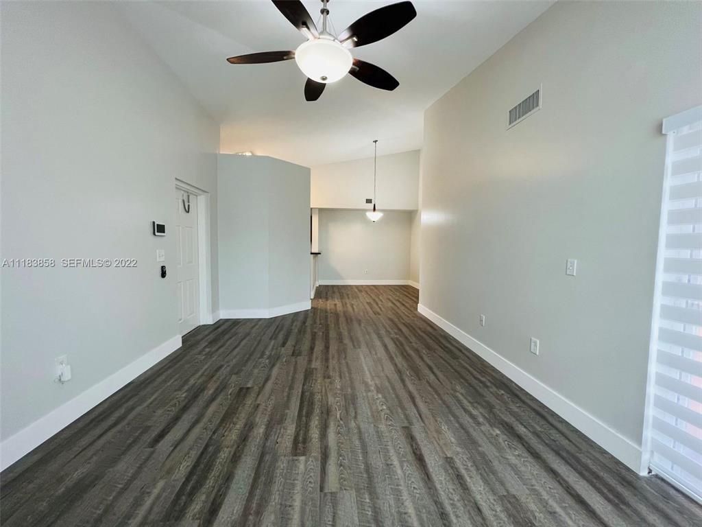 6944 SW 39th Street, Unit B203, Davie, FL 33314 Photo