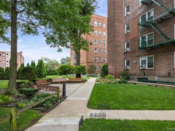 22 Mulford, Unit 2D, Hempstead, NY 11550