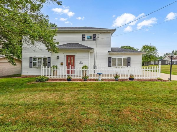 113 Long Street, New Lexington, OH 43764