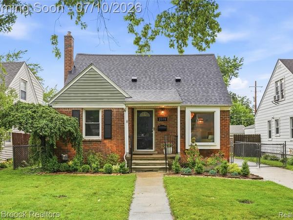 2370 Mortenson Boulevard, Berkley, MI 48072