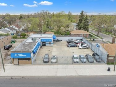 19626 W WARREN Avenue , Detroit, MI 48228