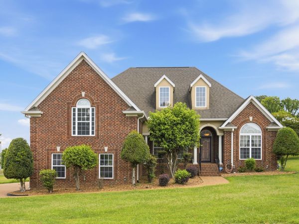 103 Lexington Dr, Lebanon, TN 37087