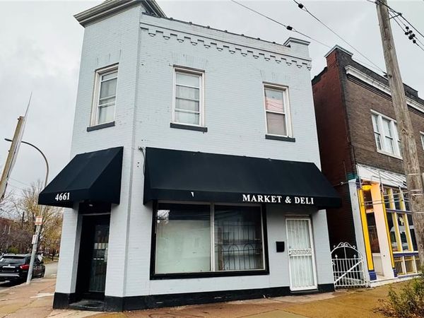 4661 Virginia Avenue, St Louis, MO 63111