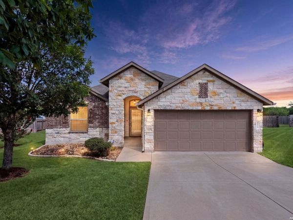 6097 HERON DR, Buda, TX 78610