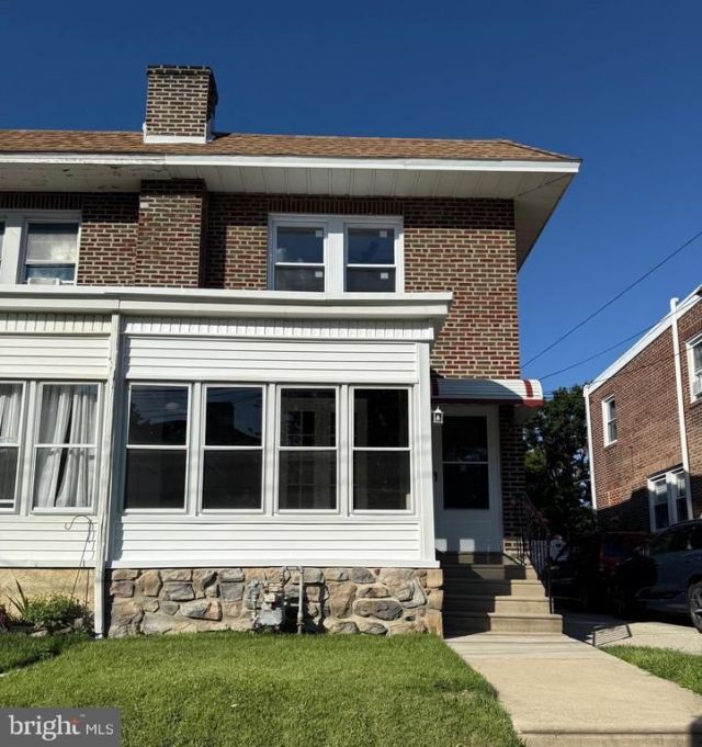 7 W COOKE AVENUE , GLENOLDEN, PA 19036