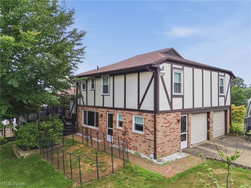 5300 West Boulevard NW, Canton, OH 44718 Photo 7