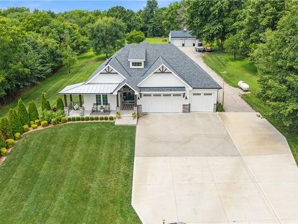 184 21st Road, Warrensburg, MO 64093
