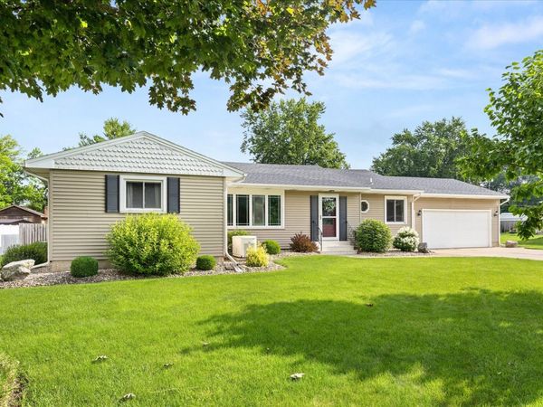 1508 Sharon Road , Streator, IL 61364
