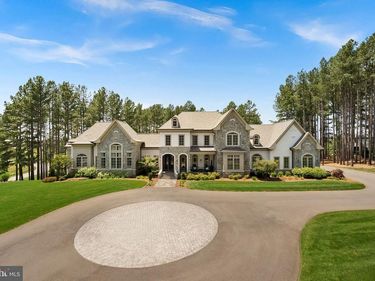 22563 CREIGHTON FARMS DRIVE, LEESBURG, VA 20175