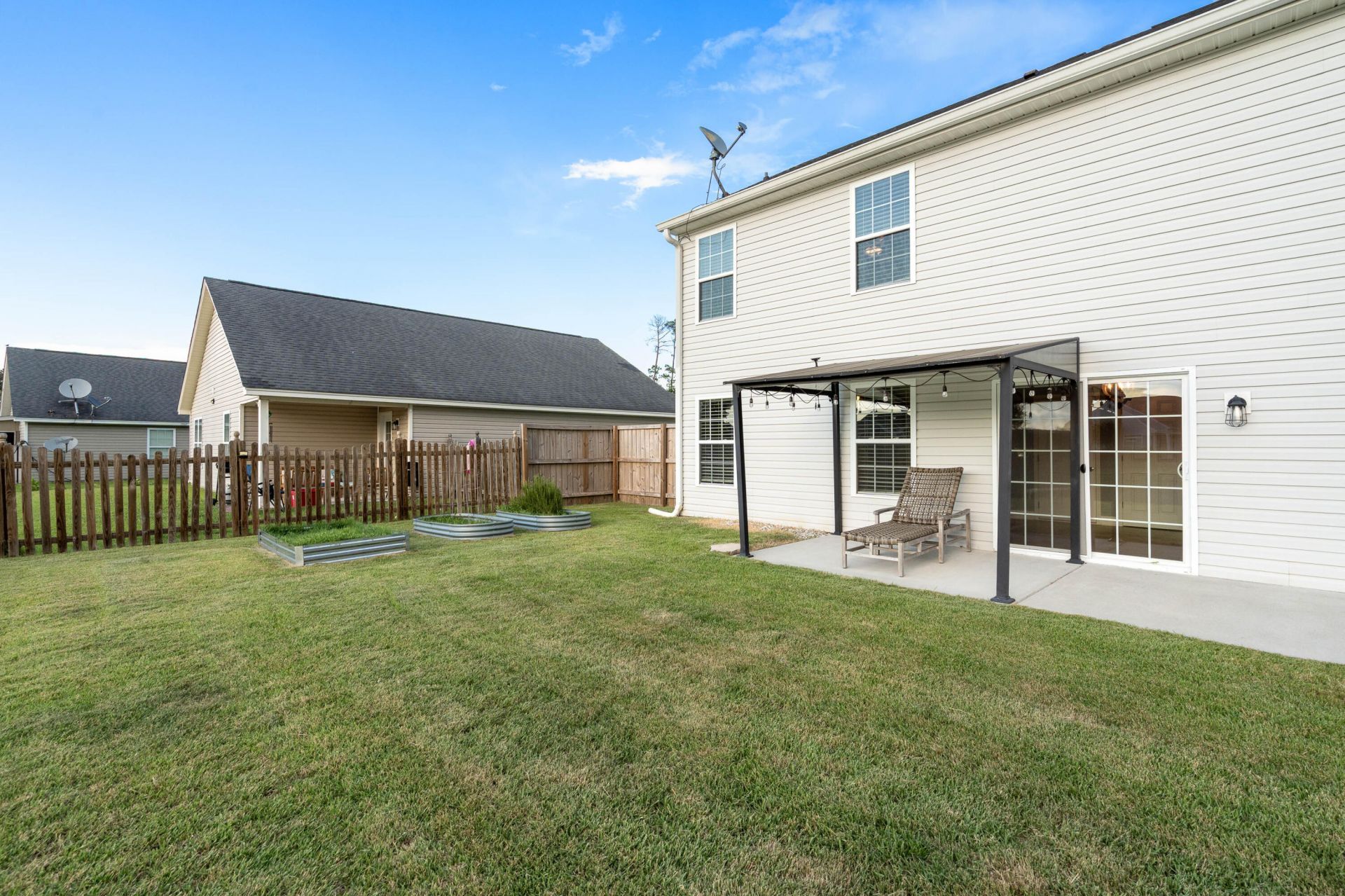 271 Hearthstone Drive Photo 13