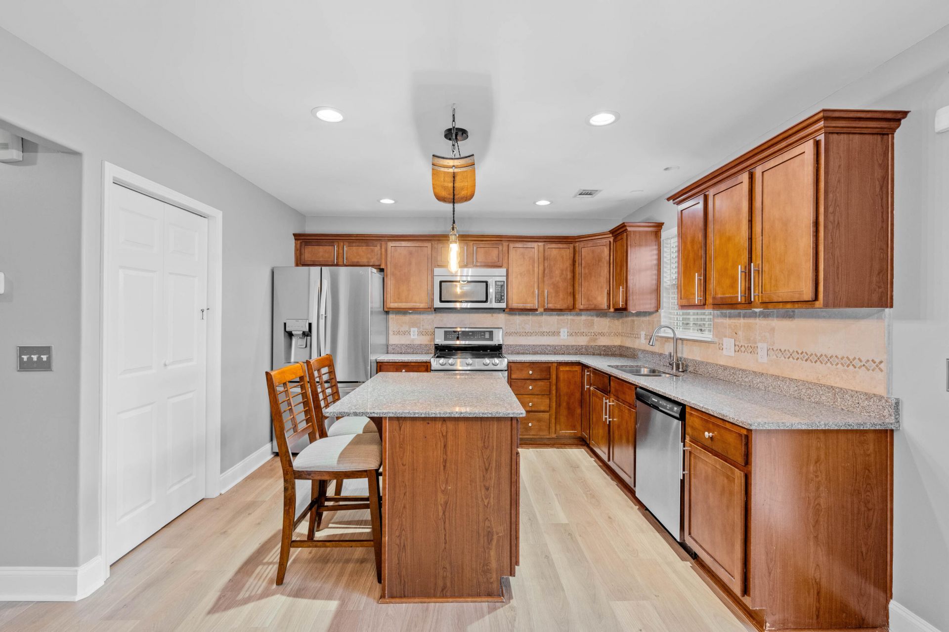 271 Hearthstone Drive Photo 18