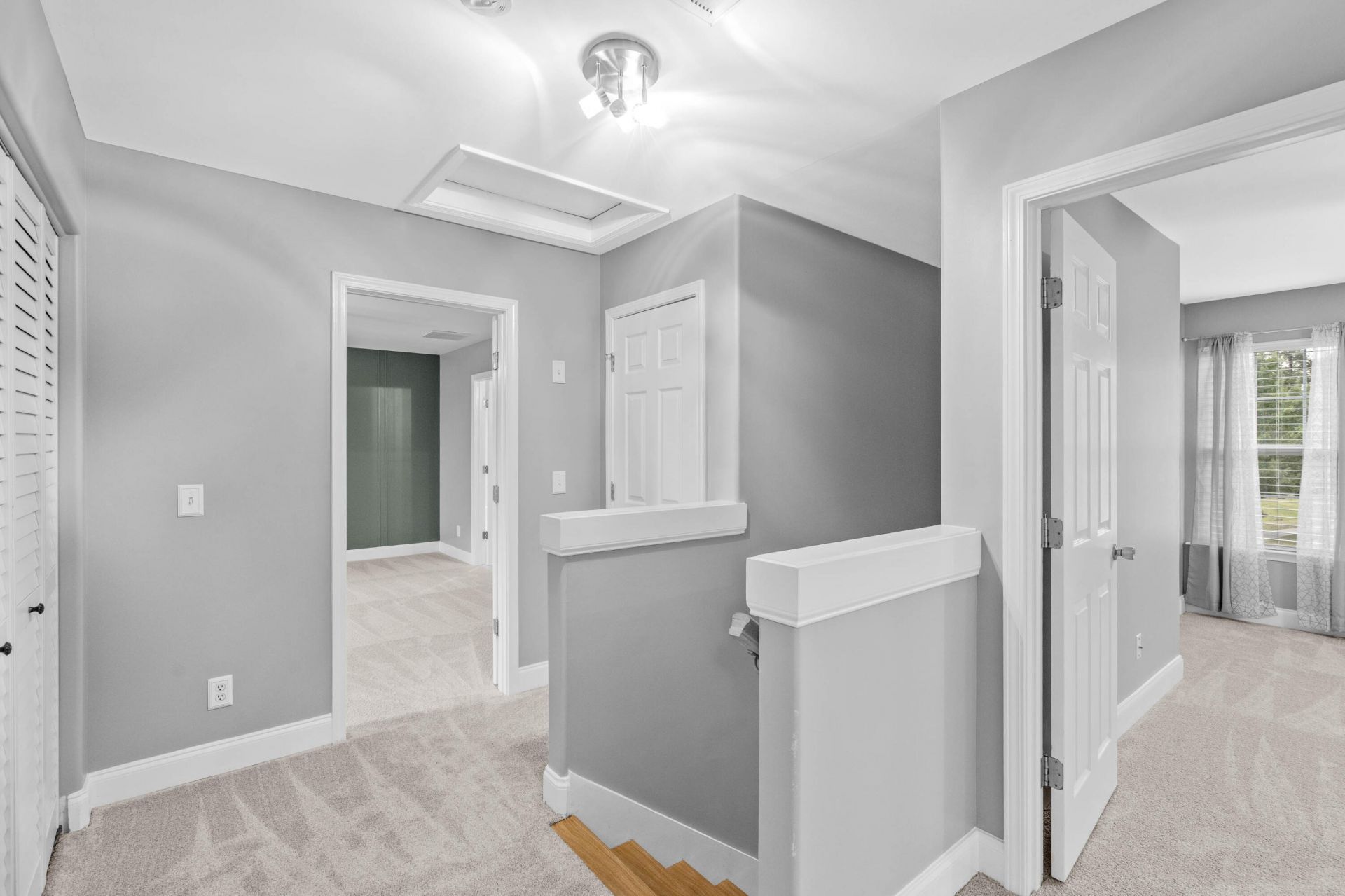 271 Hearthstone Drive Photo 19