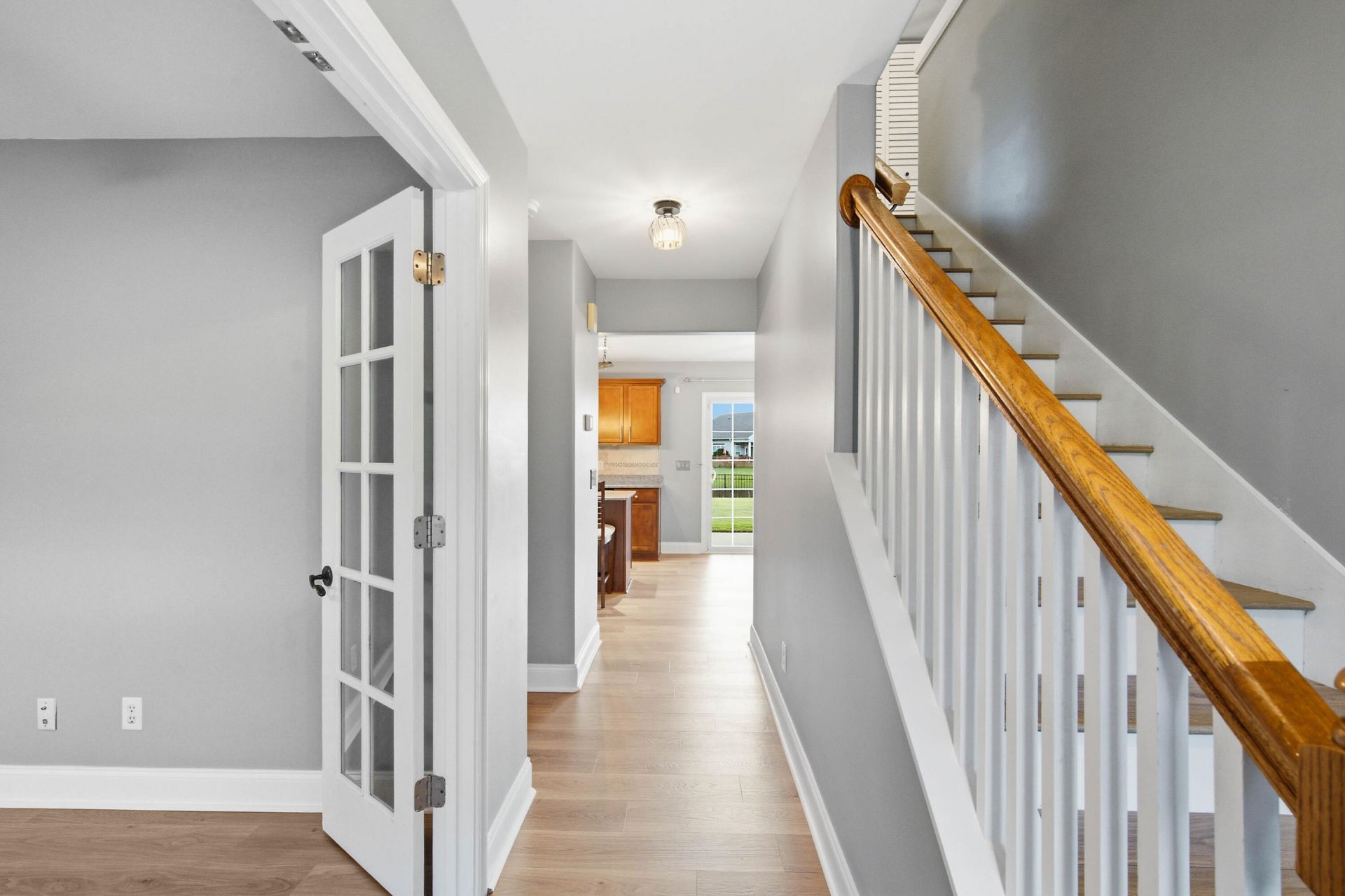 271 Hearthstone Drive Photo 33